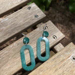 Oval Green Earrings